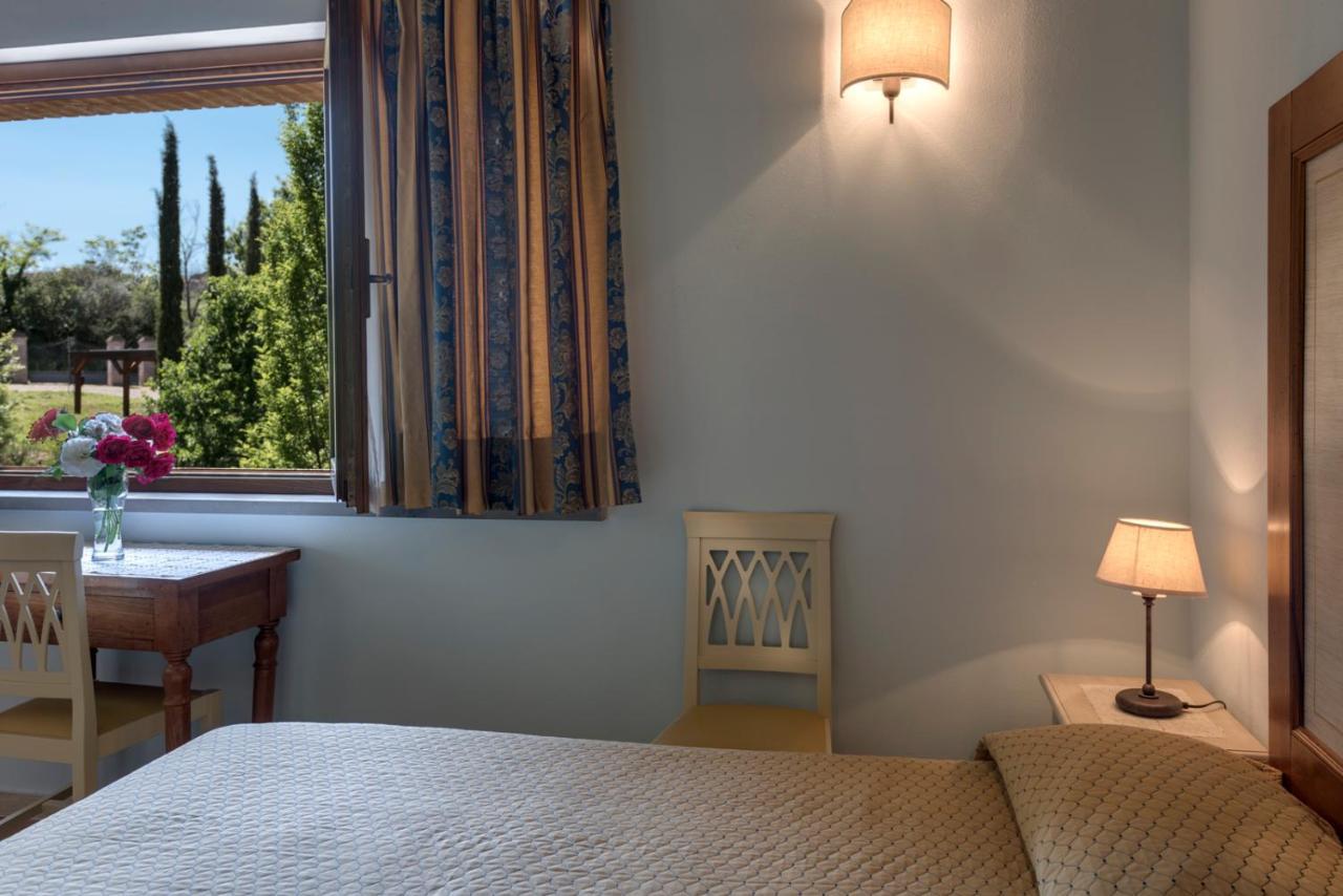 Antica Fonte Resort Casole dʼElsa Zewnętrze zdjęcie