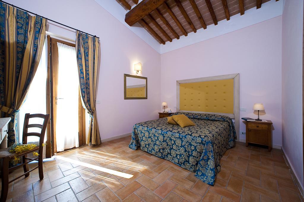 Antica Fonte Resort Casole dʼElsa Pokój zdjęcie